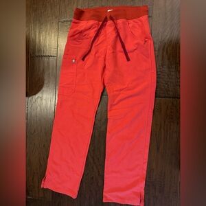 Clay colored FIGS Kade Cargo Scrub Pants in Small